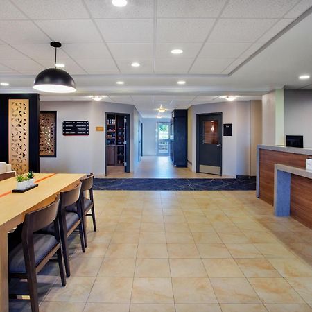 Candlewood Suites Kenosha By Ihg Pleasant Prairie Exterior foto