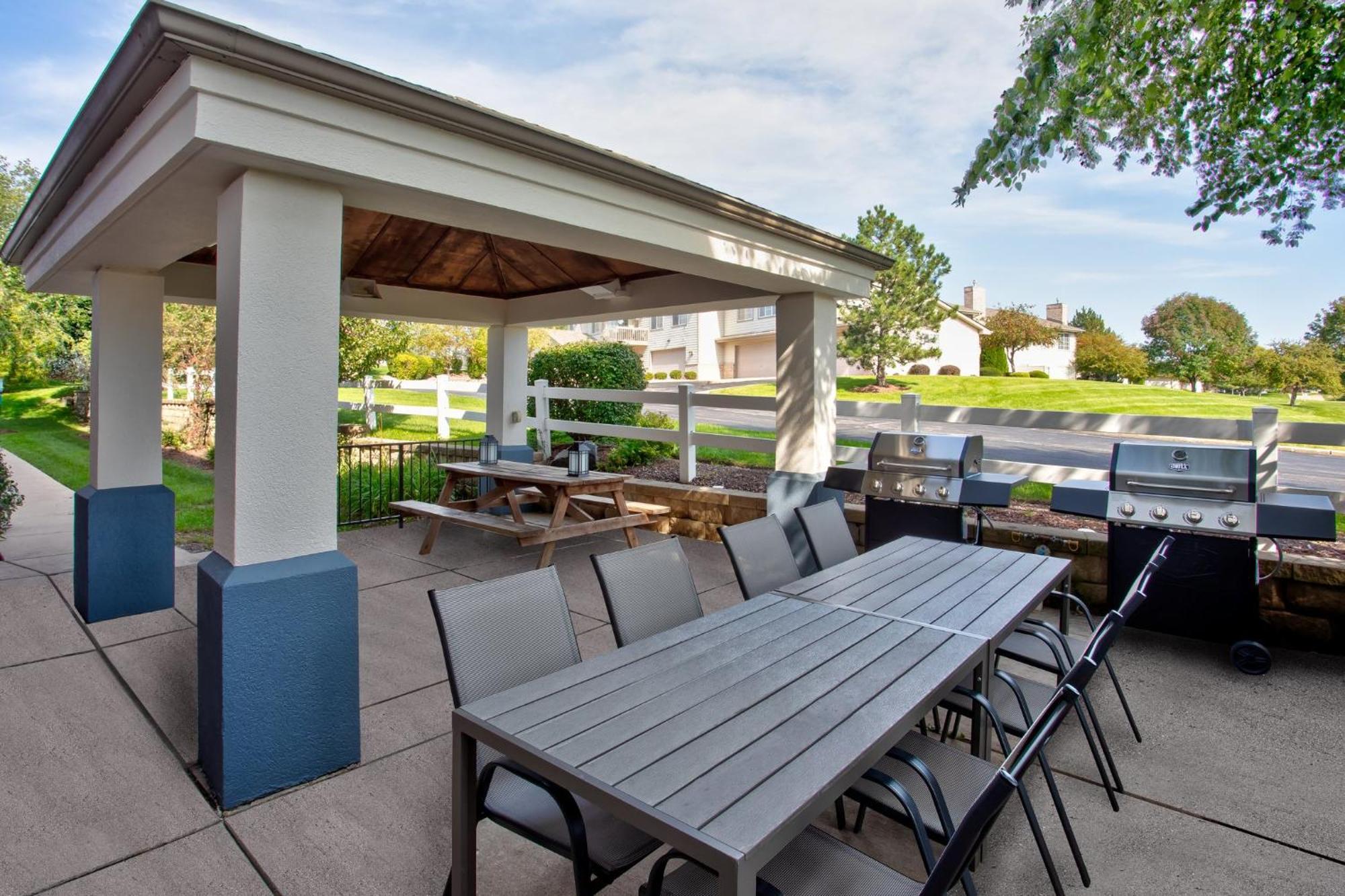 Candlewood Suites Kenosha By Ihg Pleasant Prairie Exterior foto